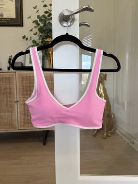 White Fox Active Pink V-Neck Bralette with White Trim - Small